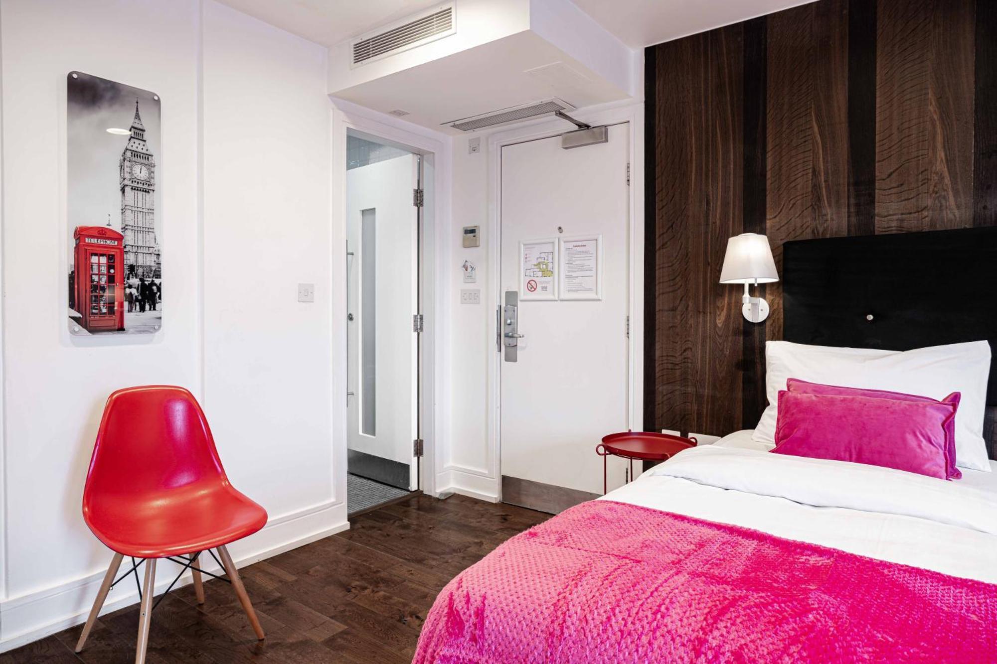 The Whitechapel Hotel Londen Buitenkant foto